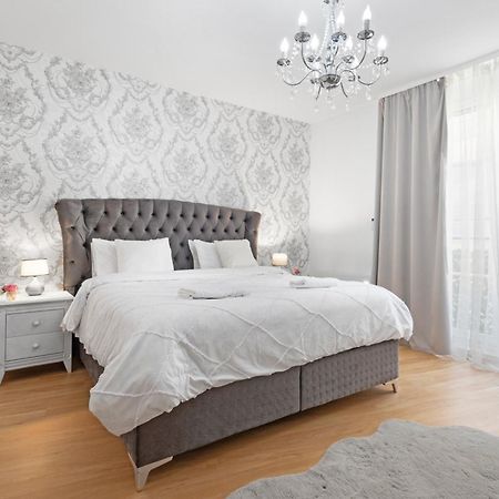 Apartment Puma V Centre Piestan 皮耶什佳尼 外观 照片