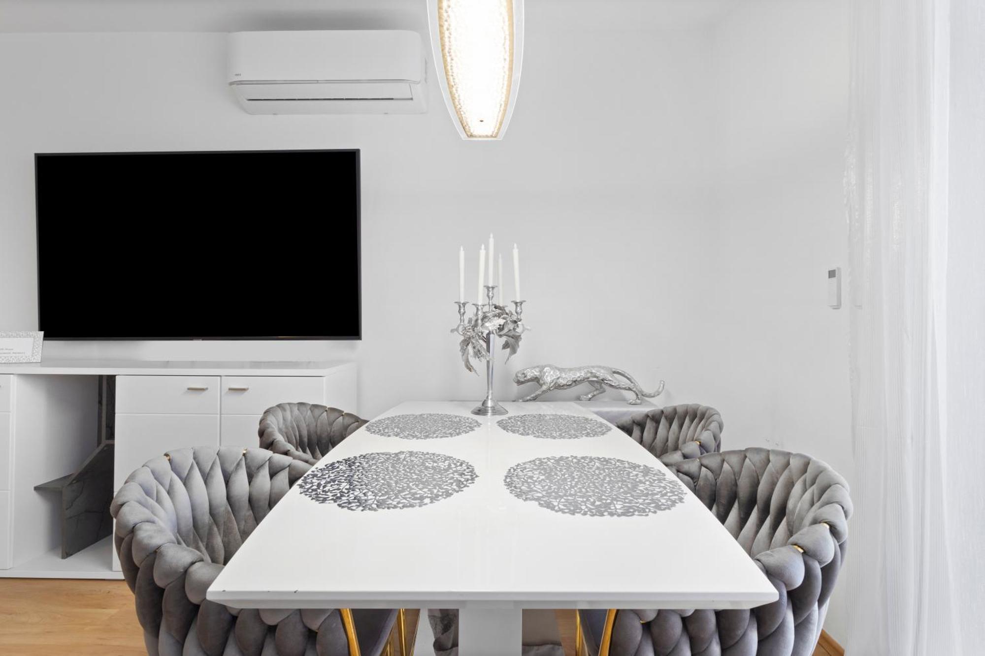 Apartment Puma V Centre Piestan 皮耶什佳尼 外观 照片